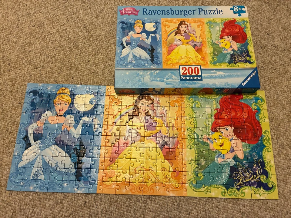 Rompecabezas de princesas Ravensburger Disney Bella, Ariel, Cenicienta 100, 200 piezas Foto 3 de 4