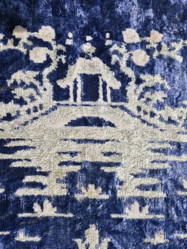 VINTAGE CHINESE ART DECO RUG CIRCA 1920s - 30s 68 x 45 ins - Picture 3 of 9