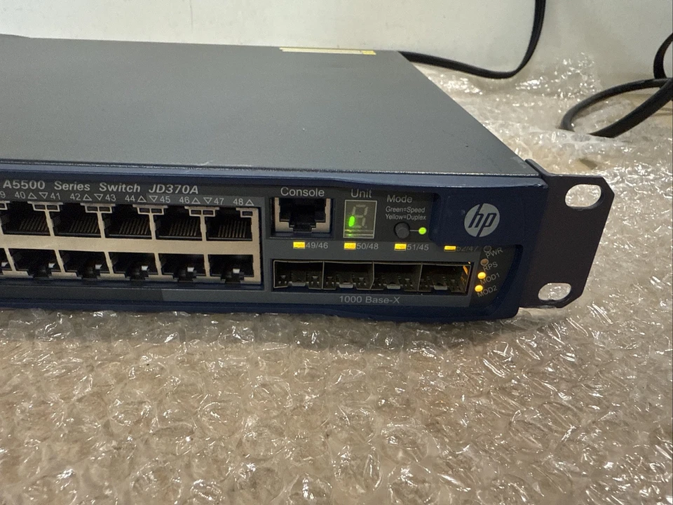 HP A5500 Series Switch JD370A H3C S5500-52C-SI - Image 2 of 4