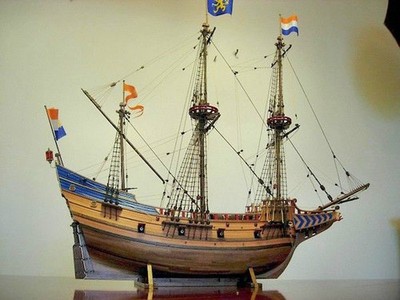 COREL x 3 WOOD MODEL TALL SHIPS LA COURONNE, UNICORN, HALFMOON NEW!
