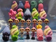 LOT OF 10 FLOWER POT GIRLS BLUME DOLLS PLUS 14 SUPER SQUISHY ASSORTED HAIR