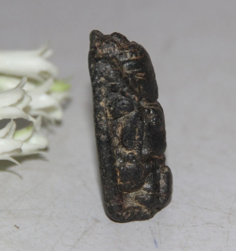 Antigua estatua/figura de piedra de Dios triple de 1860 decorativa y coleccionable  Foto 4 de 4