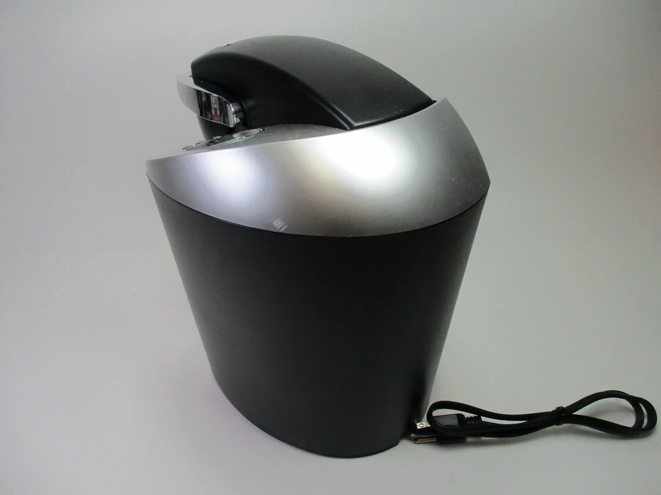 Keurig B60 Coffee Brewer Single Cup - Base Unit Only - Small Crack  - Image 4 of 4