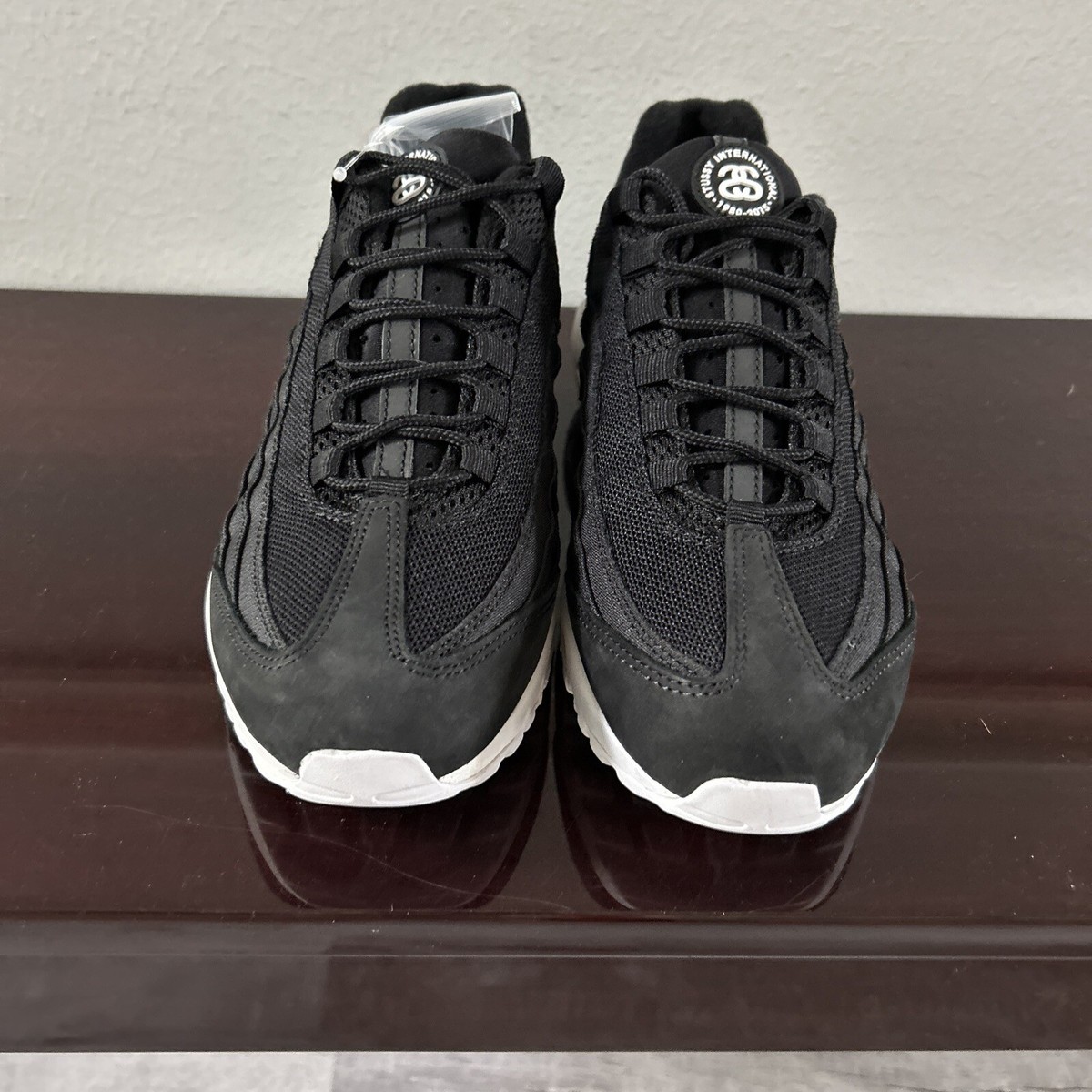 Brand NEW 2015 834668-001 Nike Air Max 95 STUSSY Black White US