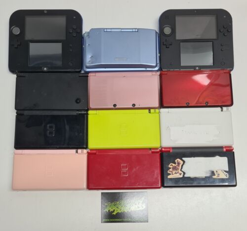 Nintendo *FAULTY* Handheld Console Bundle - DS, DS Lite, DSi, 3DS, 2DS x12 - Zdjęcie 1 z 5