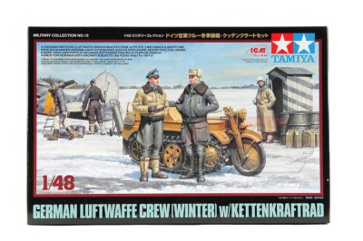 Tamiya 32412 1/48 Scale Model Kit German Luftwaffe Crew(Winter)w