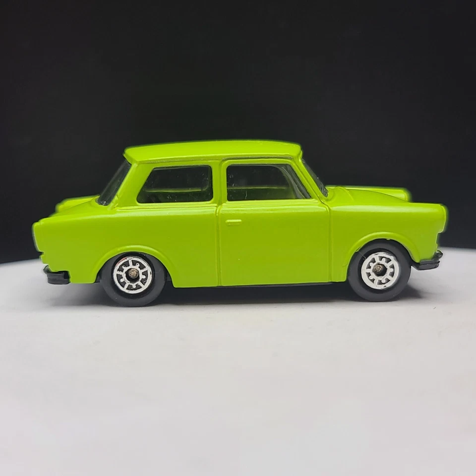 Maisto Trabant 601 (ruedas de velocidad / conexión para niños / carretera y pista) Foto 3 de 4