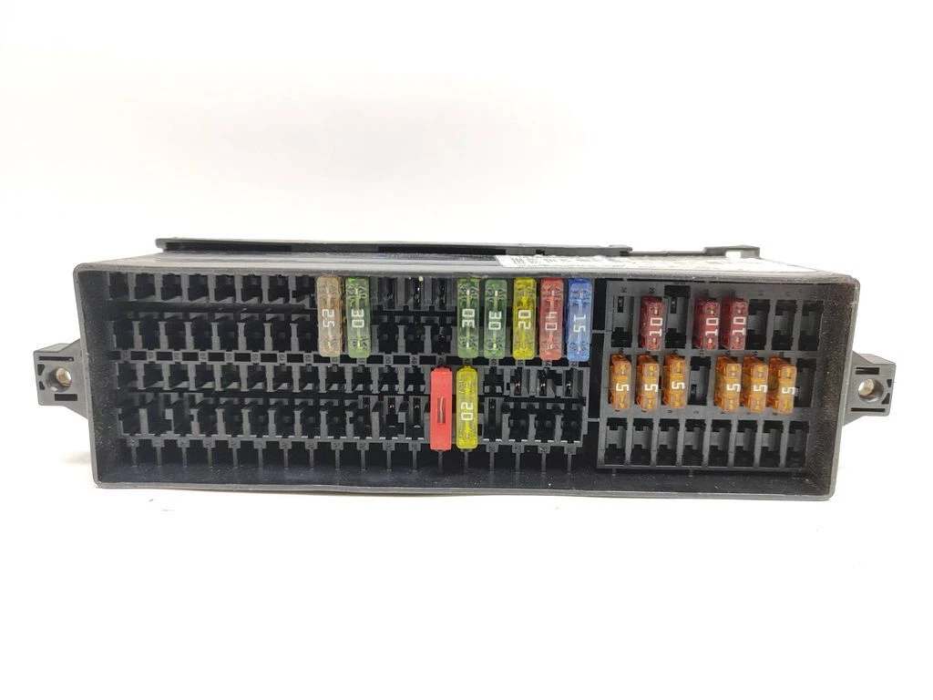 Volkswagen Touran II 2012 Fuse module 340006530553 ZVG56921 | eBay