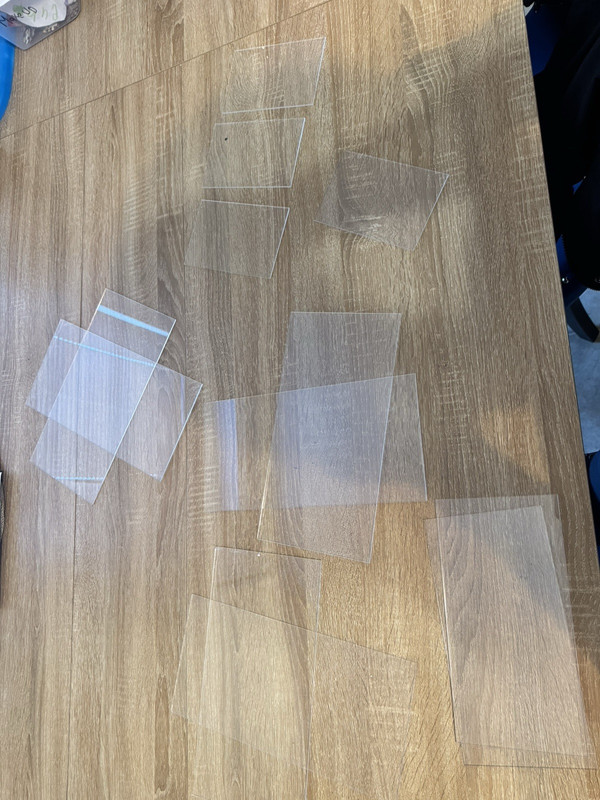 Warhammer40k clear plastic terrain radius markers.