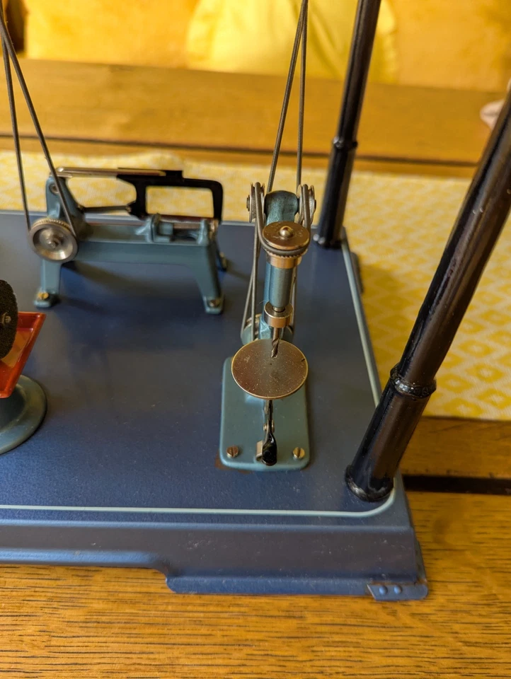 Wilesco Dampfmaschine Dampfwerkstatt D141 66 Dynamo Lampe OKT - Bild 4 von 4