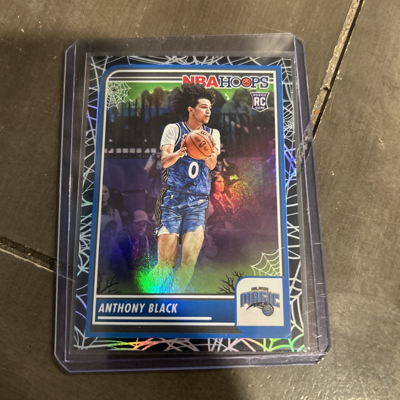 2023-2024 NBA Haunted Hoops Anthony Black Spider-Web Holo Pattern #88 Magic RC