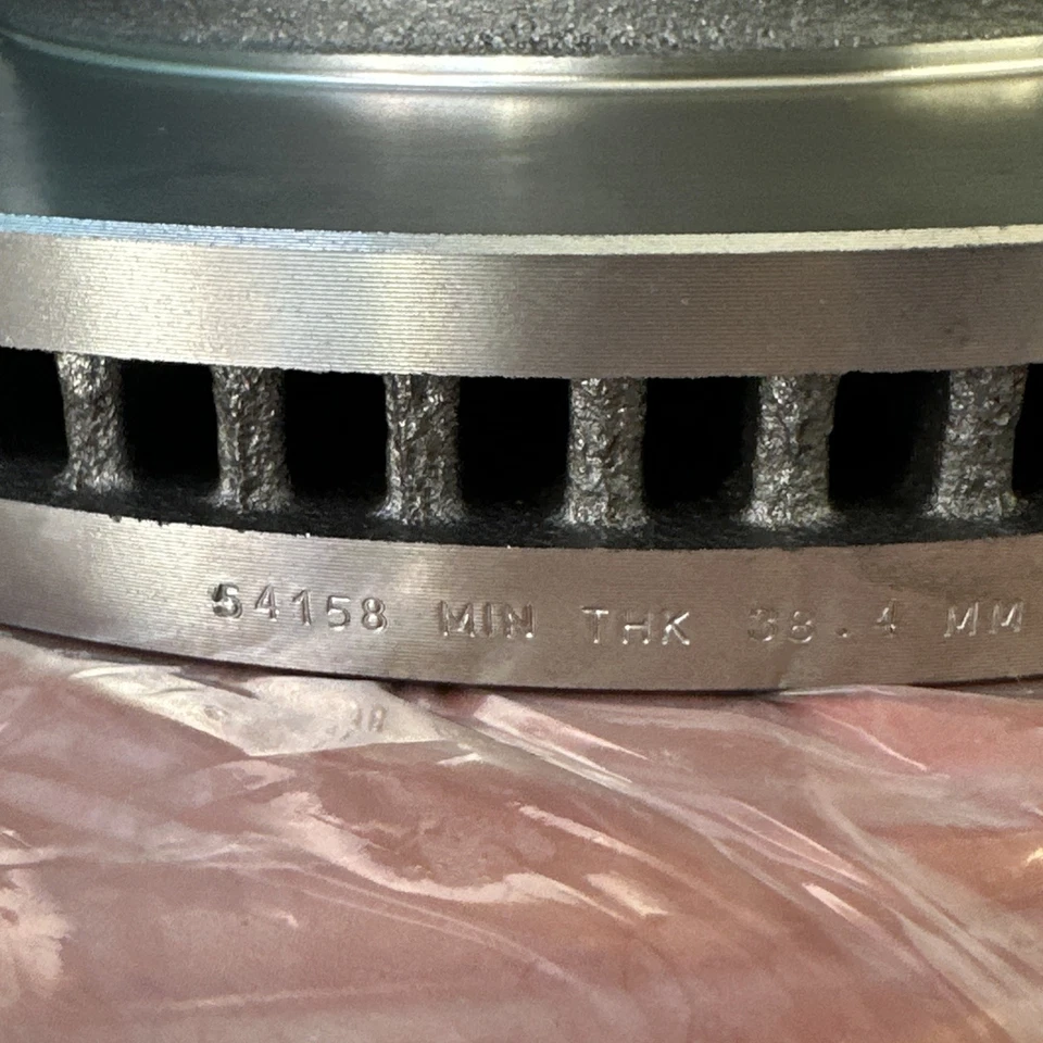 Frt Rotor & Hub Assy for Ford E350 E450 Super Duty Wearever YH246572 AIMCO 54158 - Image 3 of 4