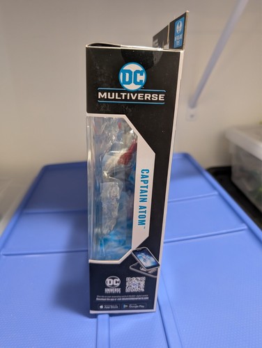 McFarlane DC Multiverse Gold Label Captain Atom Walmart Exclusive - New in Box - Picture 4 of 5