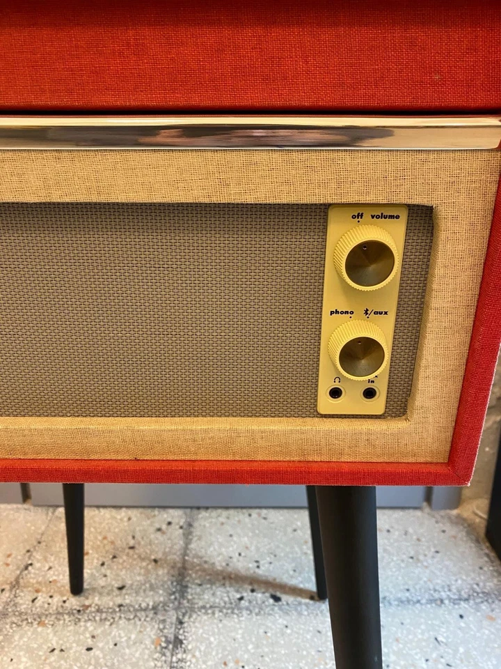 Giradischi Crosley Bermuda Rosso - Immagine 3 di 4