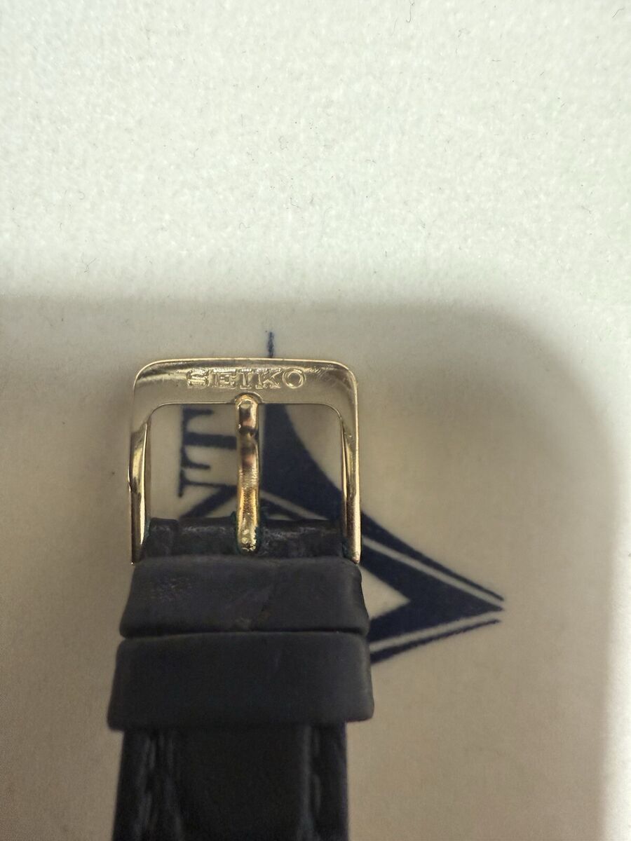 Rare Black Pin Stripe Dial SEIKO Quartz 7N01-5B40 Gold Men's Rare Black Pin Stripe Dial SEIKO Quartz 7N01-5B40 Gold Men's