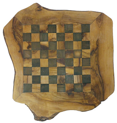 Handgefertigtes rustikales Schachbrett aus Holz Handarbeit