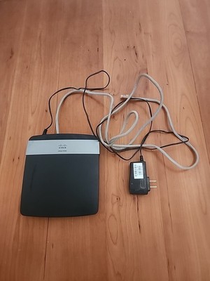 Cisco Linksys E2500 CABLE MODEM WITH PLUG And Cable