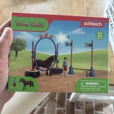 Schleich Farm World Horse Toys for Kids Pony Agility Race Playset with Horse