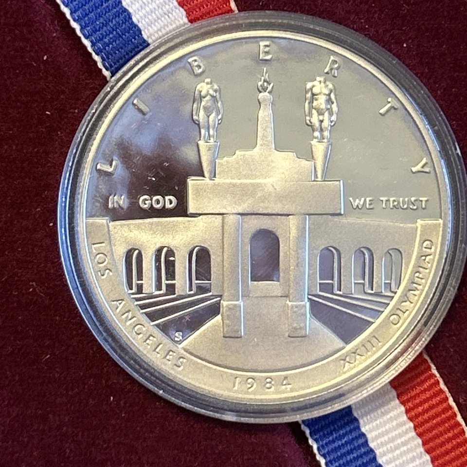 1984 S U.S. LA Olympics Proof Comm. 90% Silver Dollar Coin in Box with COA - Image 3 of 4