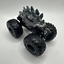 Hot Wheels Monster Truck Motosaurus Stegosaurus Dinosaur 1:64