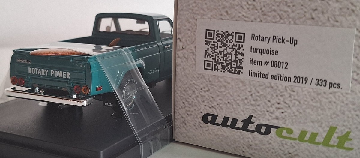 Mazda Rotary Pick-Up 1974 with Surf Board Turquoise 1:43 Autocult