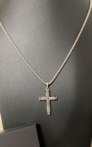 Collier David Yurman croix avec chaîne argent sterling 925 pour hommes - Photo 1/7