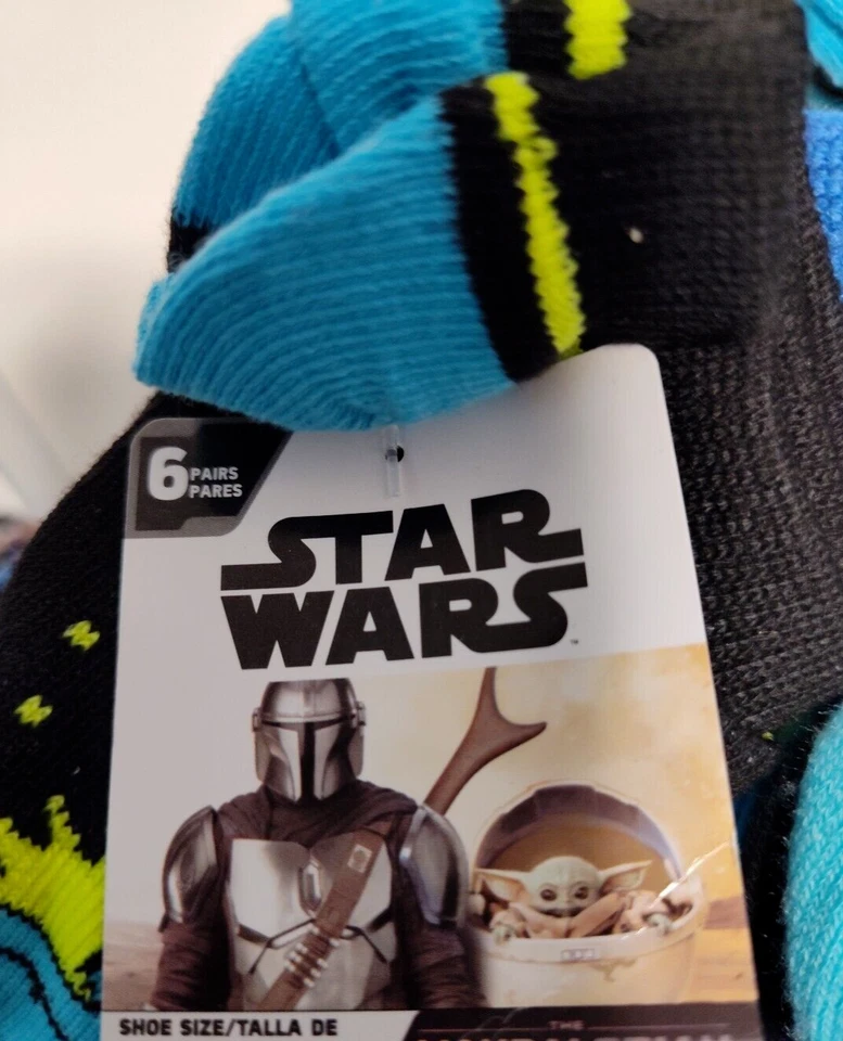 Star Wars Mandalorian Baby Yoda 6 pares de calcetines sin presentación para niños, pequeños 4 1/2-8 1/2 Foto 4 de 4