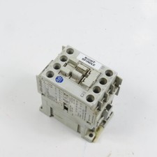 Allen Bradley 100-C23*10 30A 15HP Contactor 120V Coil