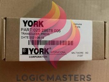 New 1PCS YORK 025-28678-006 Pressure Transducer