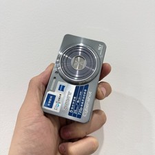 SONY Cyber-shot DSC-W570 5x Optical Zoom Digital Camera 720p HD Video 16.1MP