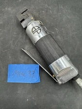 Astro Pneumatic Tool AP-600S Straight Type Punch/ Flange Tool