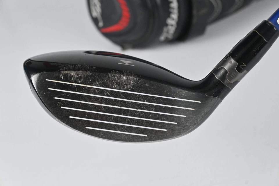 Titleist 913 F #3 Wood / 15 Degree / Regular Flex Diamana S+ Blue 72 Shaft - Image 4 of 4