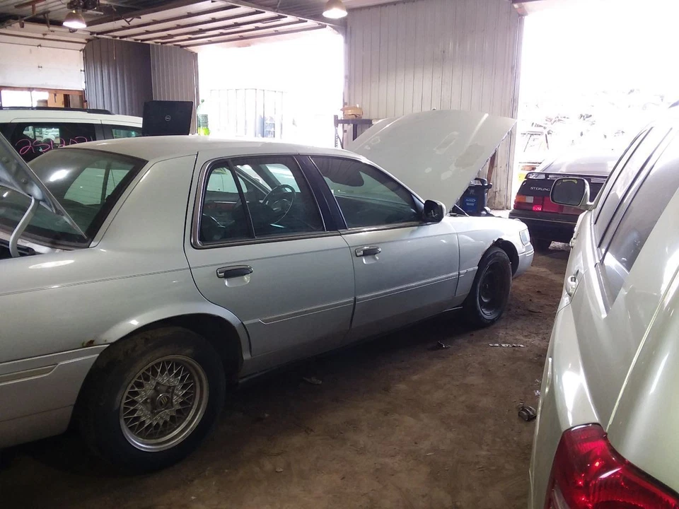 Culata de conductor 8-280 4,6 L VIN con Romeo compatible con camioneta Ford F150 00-01 2108924 Foto 3 de 4