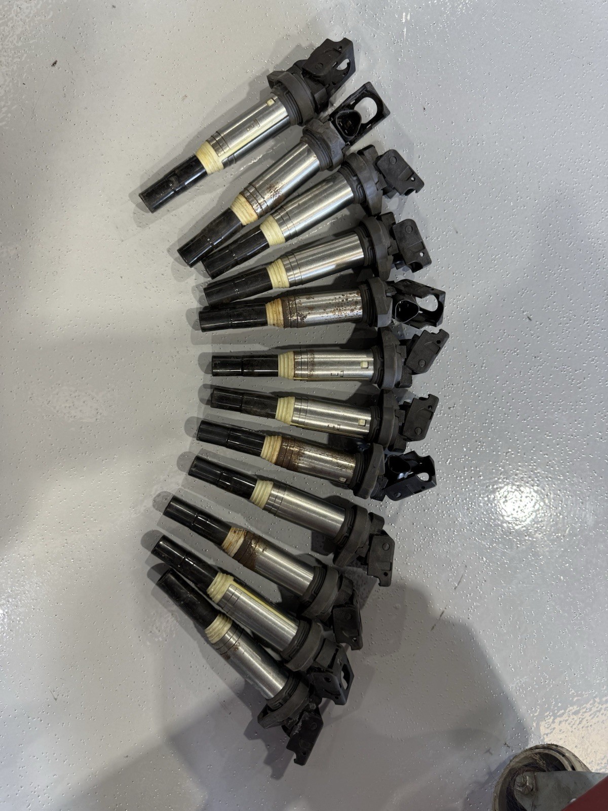 OEM 12 pc Ignition Coils Rolls Royce V12 