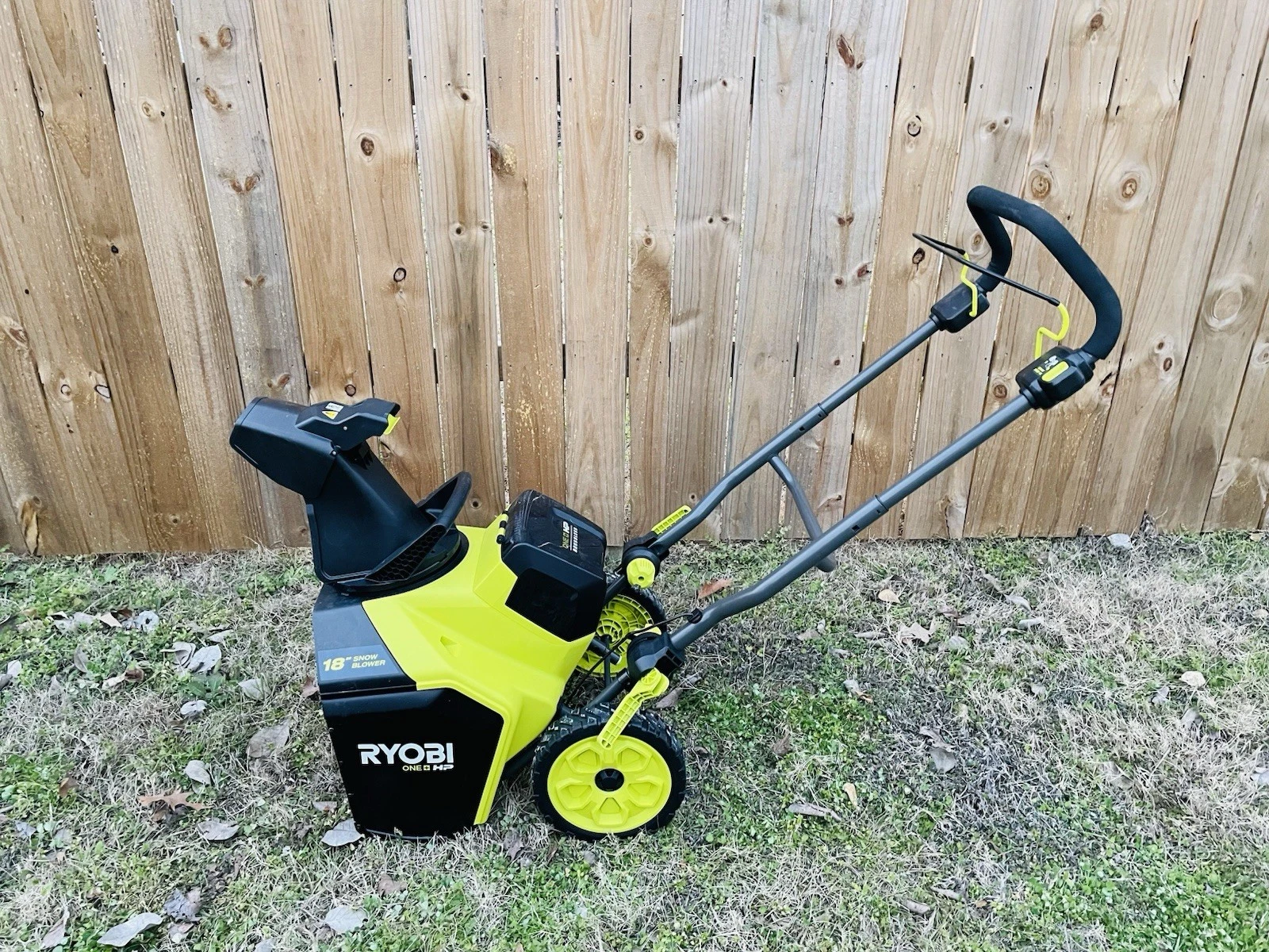 Ryobi Snow Blower - Thumbnail 3
