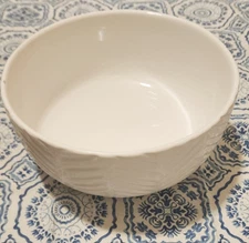 Chic White Textured Ceramic Bowl Medium Size
