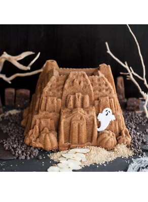 Nordic Ware Haunted Manor Bundt  Pan New