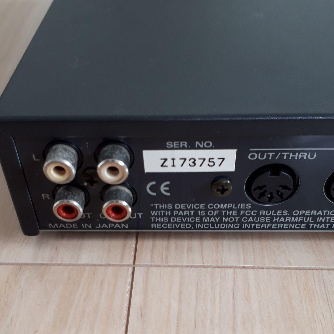 Roland SC-88VL Sound Canvas GS MIDI Sound Module Used with Adapter