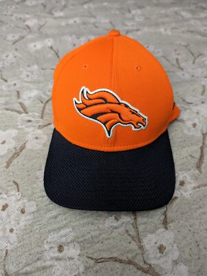 New Era Denver Broncos Cap 2021 Sideline Road 39Thirty Hat Men's