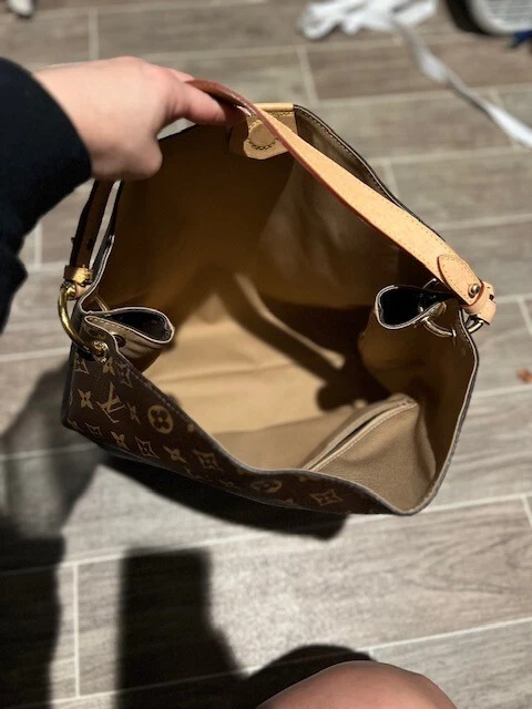 Louis Vuitton Graceful MM - Lv Monogram Shoulder Bag