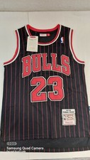 Mitchell and Ness Bulls Jersey 1997 1998 Jord...