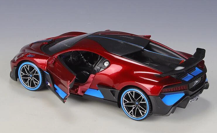 Maisto 1:24 Bugatti Divo Metal Model Car New in Box - Image 4 of 4