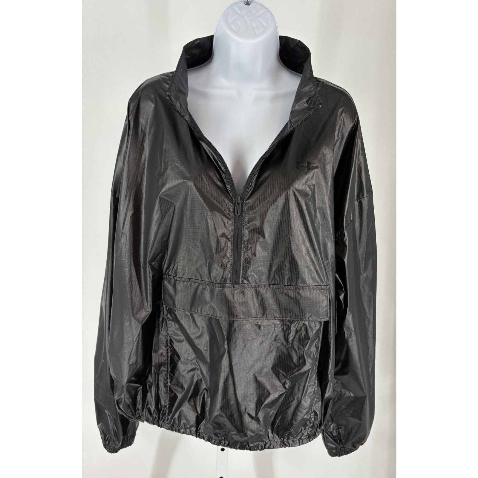 Under Armour Light Weight Windbreaker - image 1