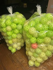 Pickleballs 15 balls for 16 WITH FREE SHIPPING SLIGHTLY USED Outdoor use