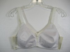 Vintage Playtex 18-Hour Unlined Side Sensation Bra 38B White Wireless 4001