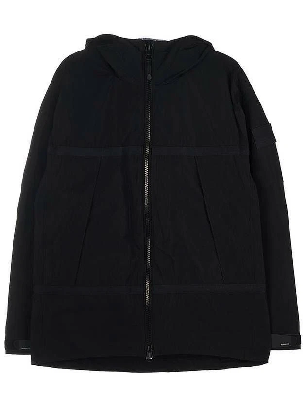 Giacca leggera con cappuccio Burberry logo applicato 133026975