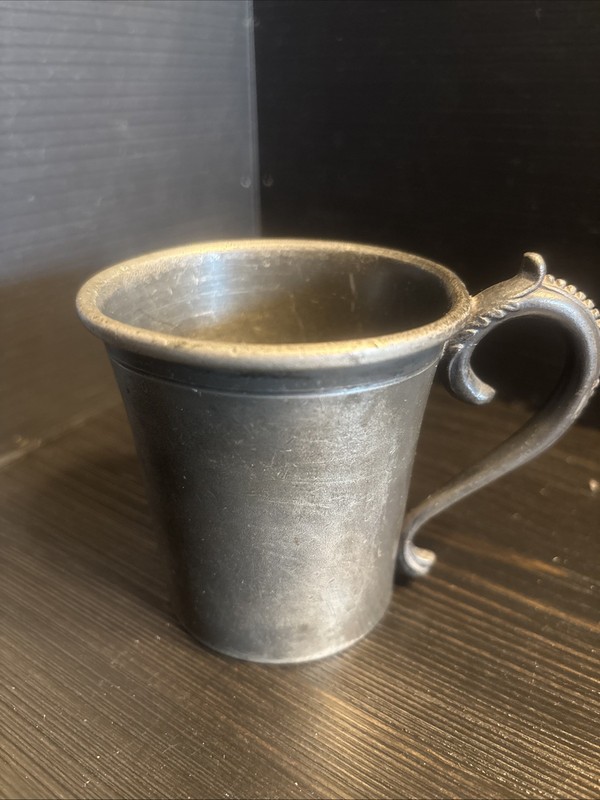 52) Vintage Child’s Cup Rockford Silver P Co #8 Quadruple Engraved BABY