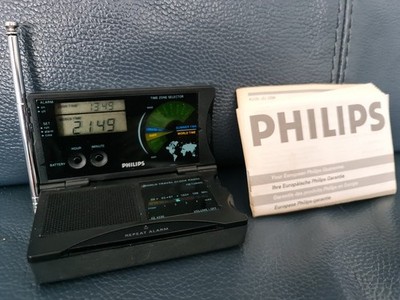 Philips AE4230 Travel Clock Radio FM Tuner Clock World Time