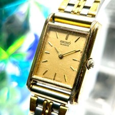 SEIKO Men  s Square Quartz Watch Vintage Used Authentic