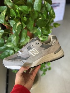 new balance 992 cinza e branco
